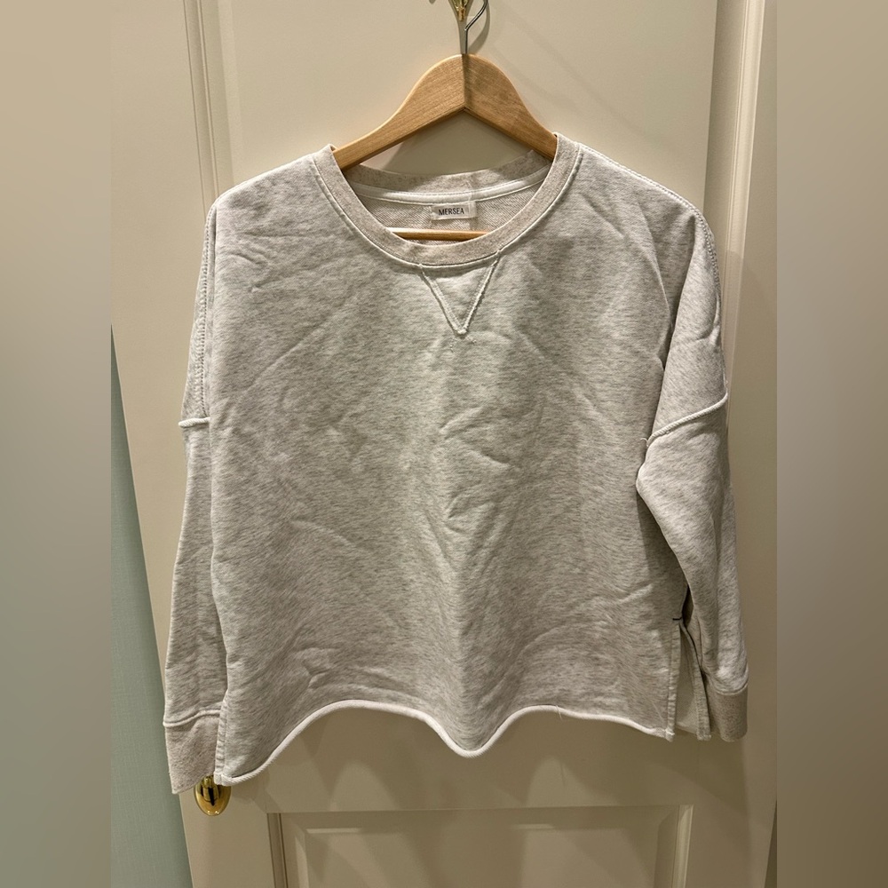 Mersey Light Gray Heather Boxy Crewneck Sweatshirt size S/M EUC worn twice
